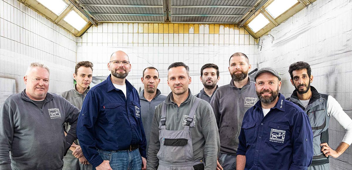 Das Team des Karosseriefachbetriebs König
